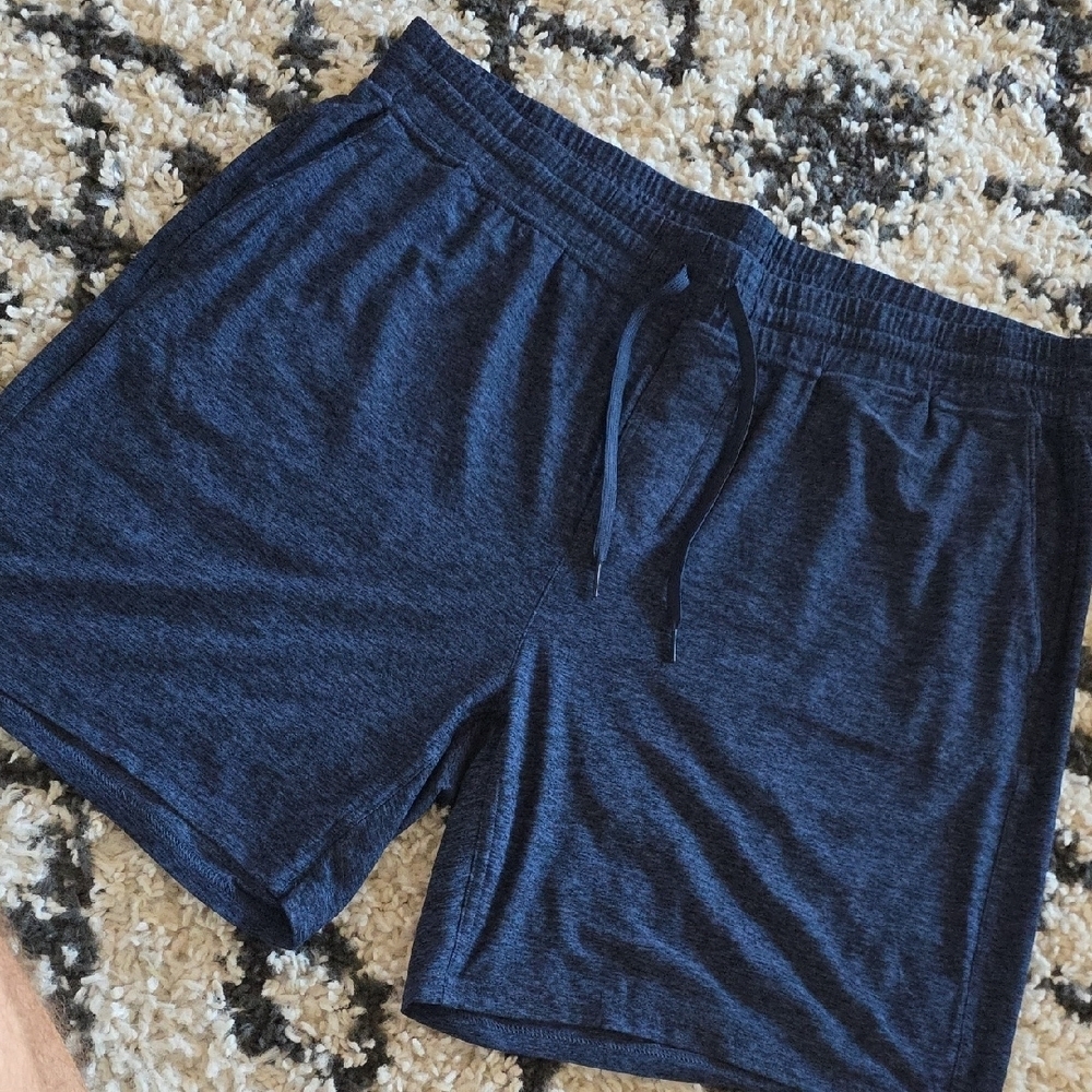 NWT Outdoor Voices All Day 7" Shorts 3XL Navy